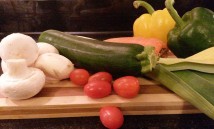 ricetta quiche integrale vegetariana pentagrammi di farina funghi pomodorini zucchine peperoni carota porro ingredienti